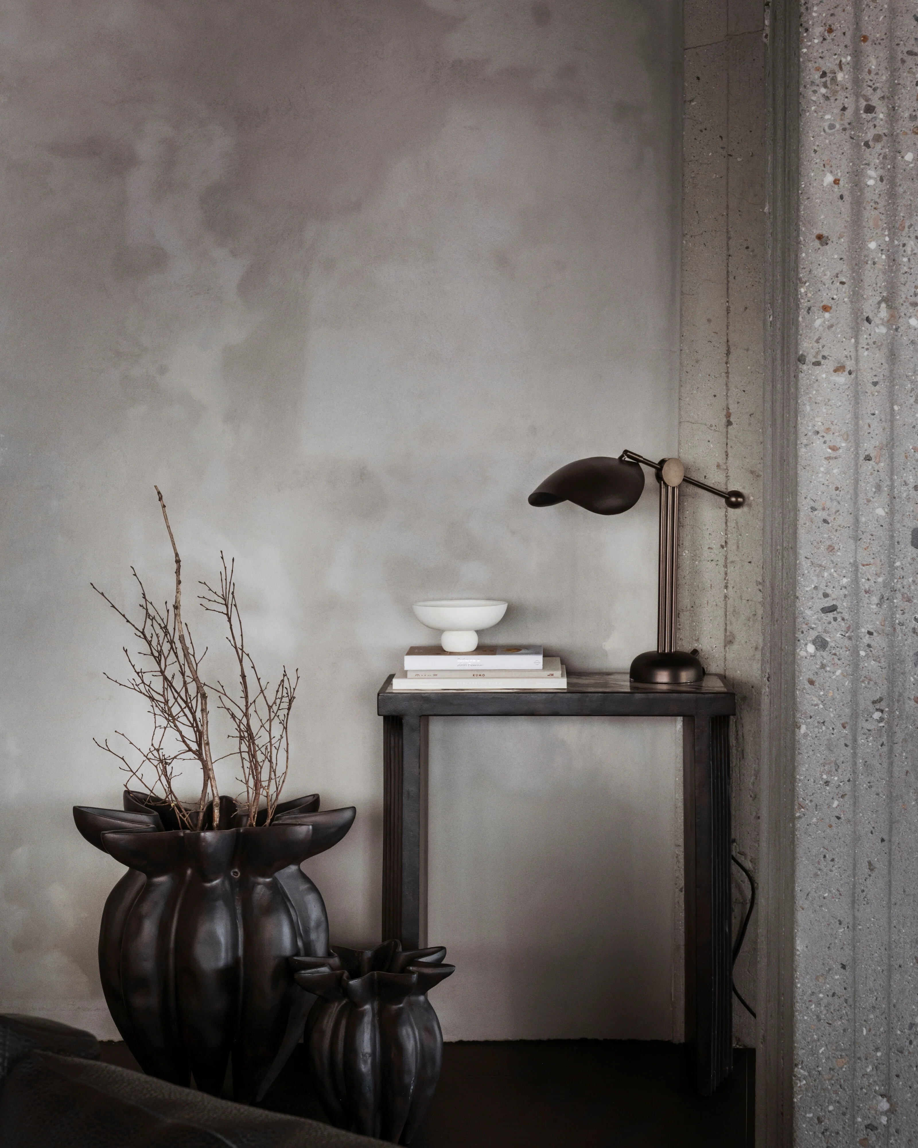 Arc Console - Calacatta - Image 4