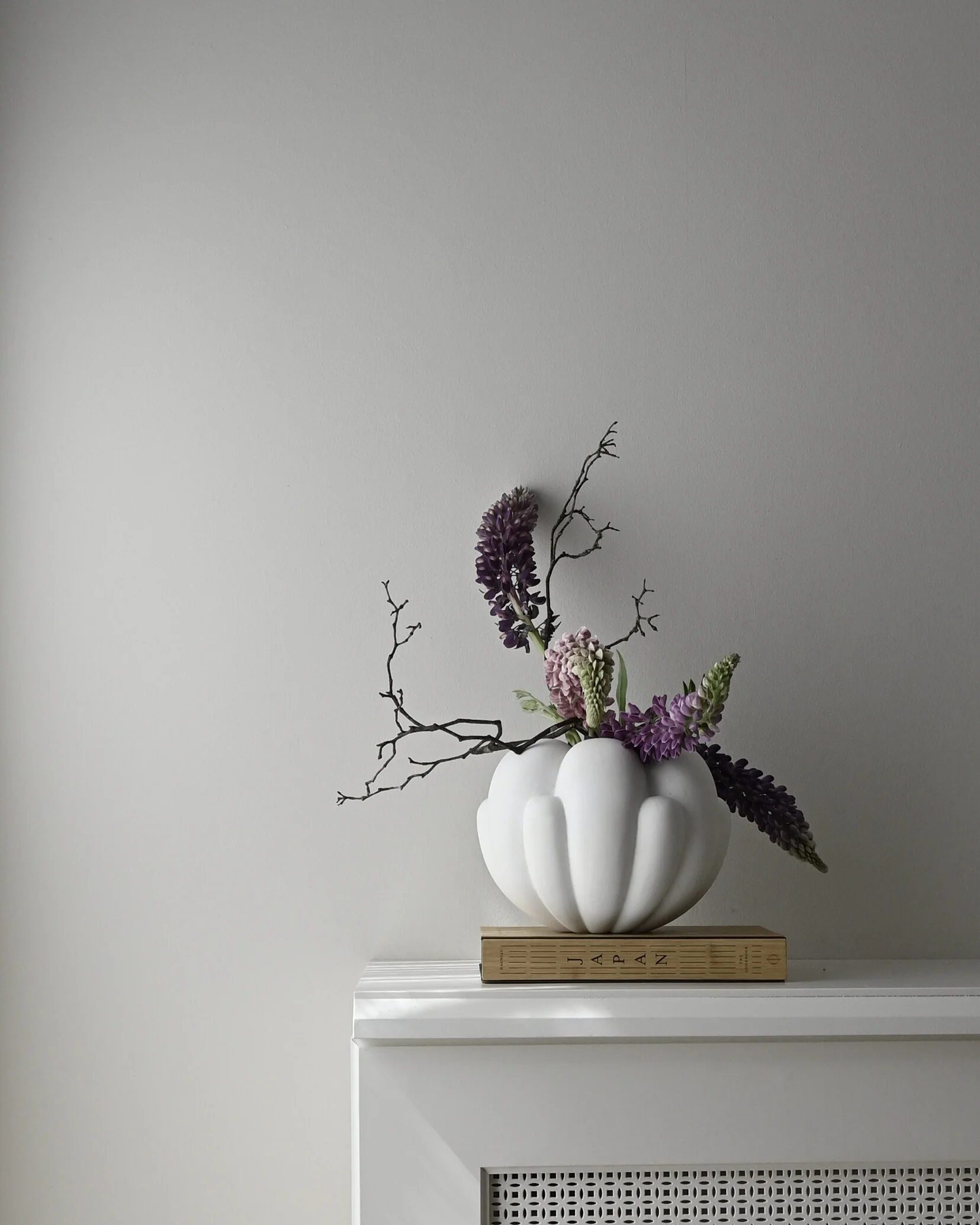Bloom Vase, Petit - Bone White - Image 5