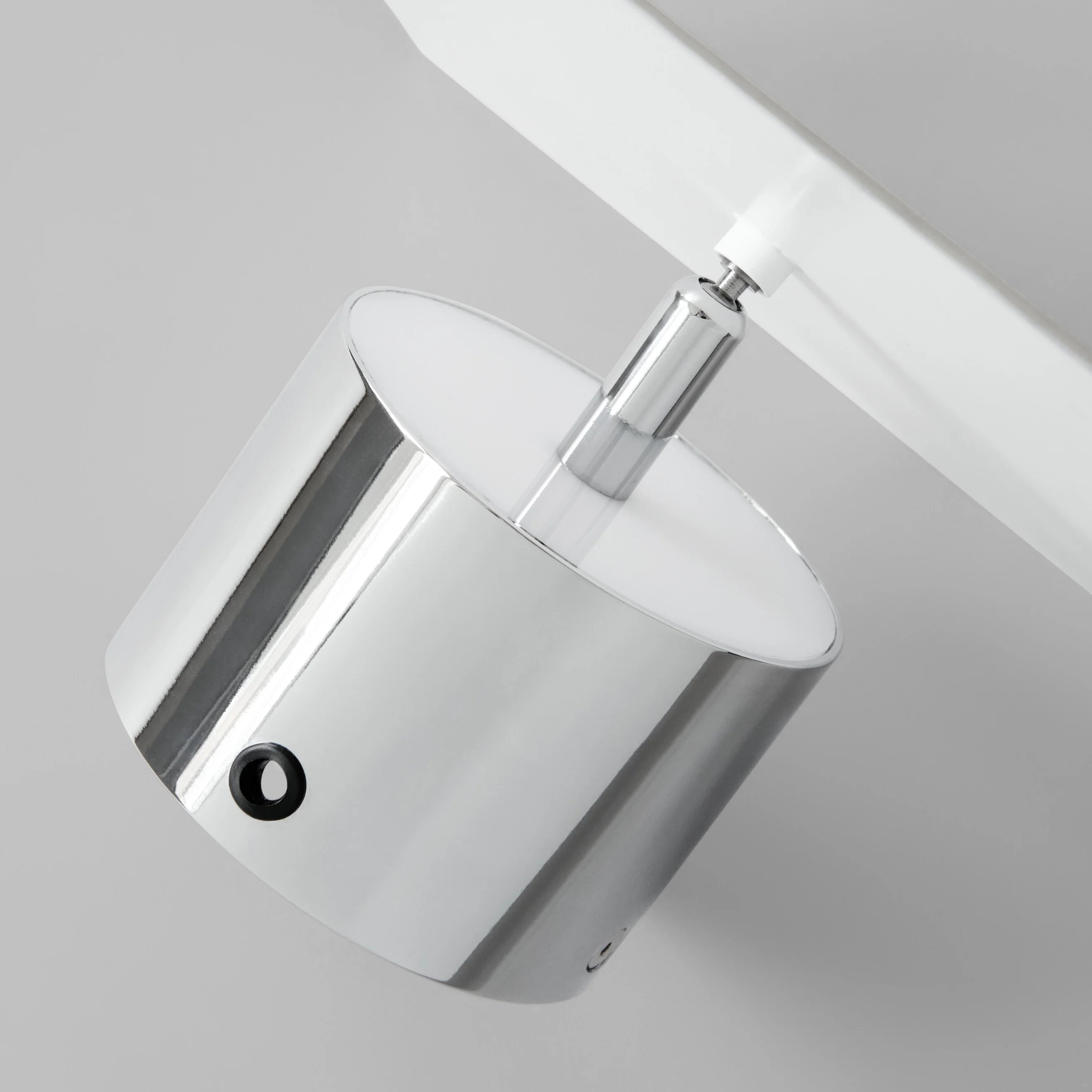 Chameleon Wall Lamp - Chrome - Image 5