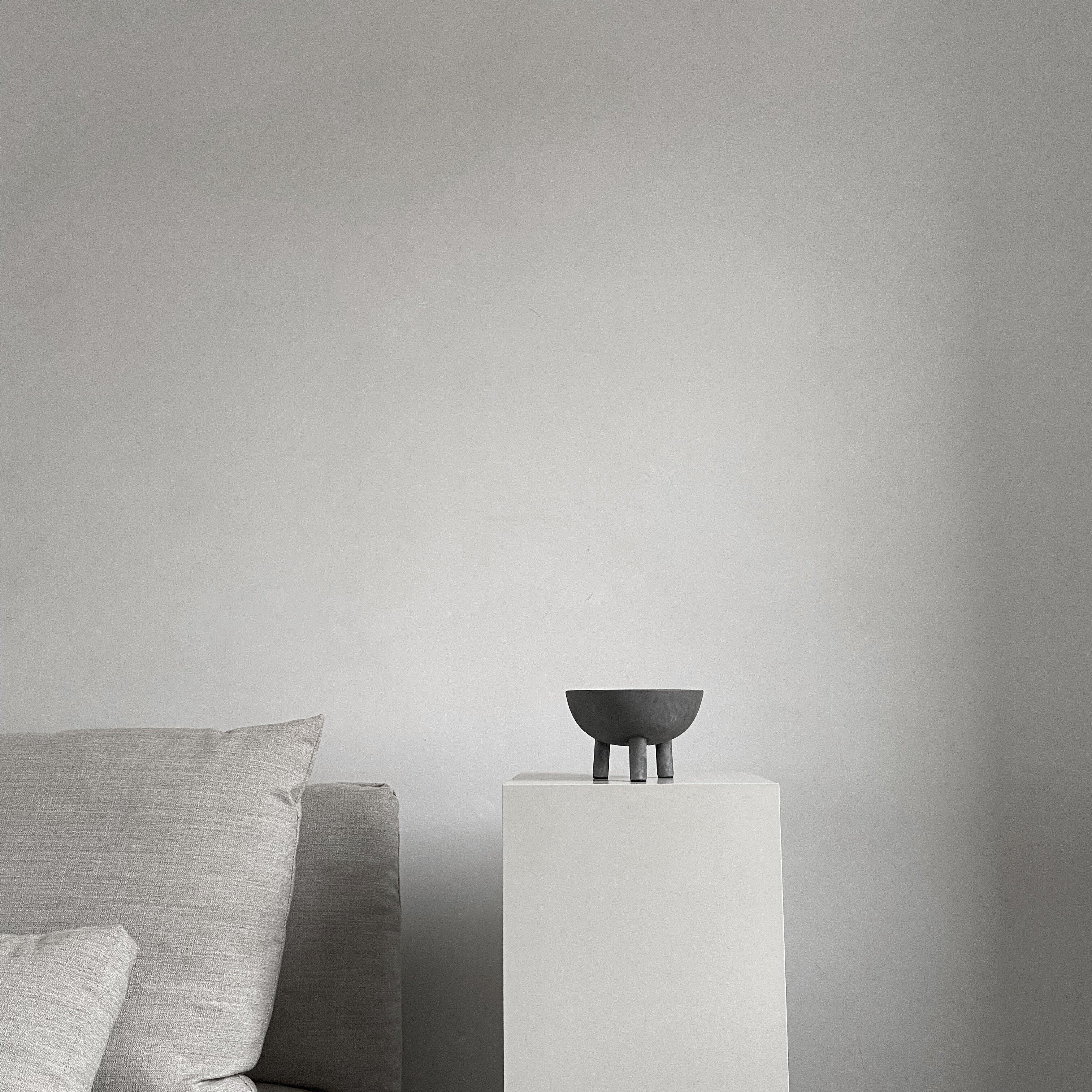 Duck Bowl, Big - Dark Grey - Image 6