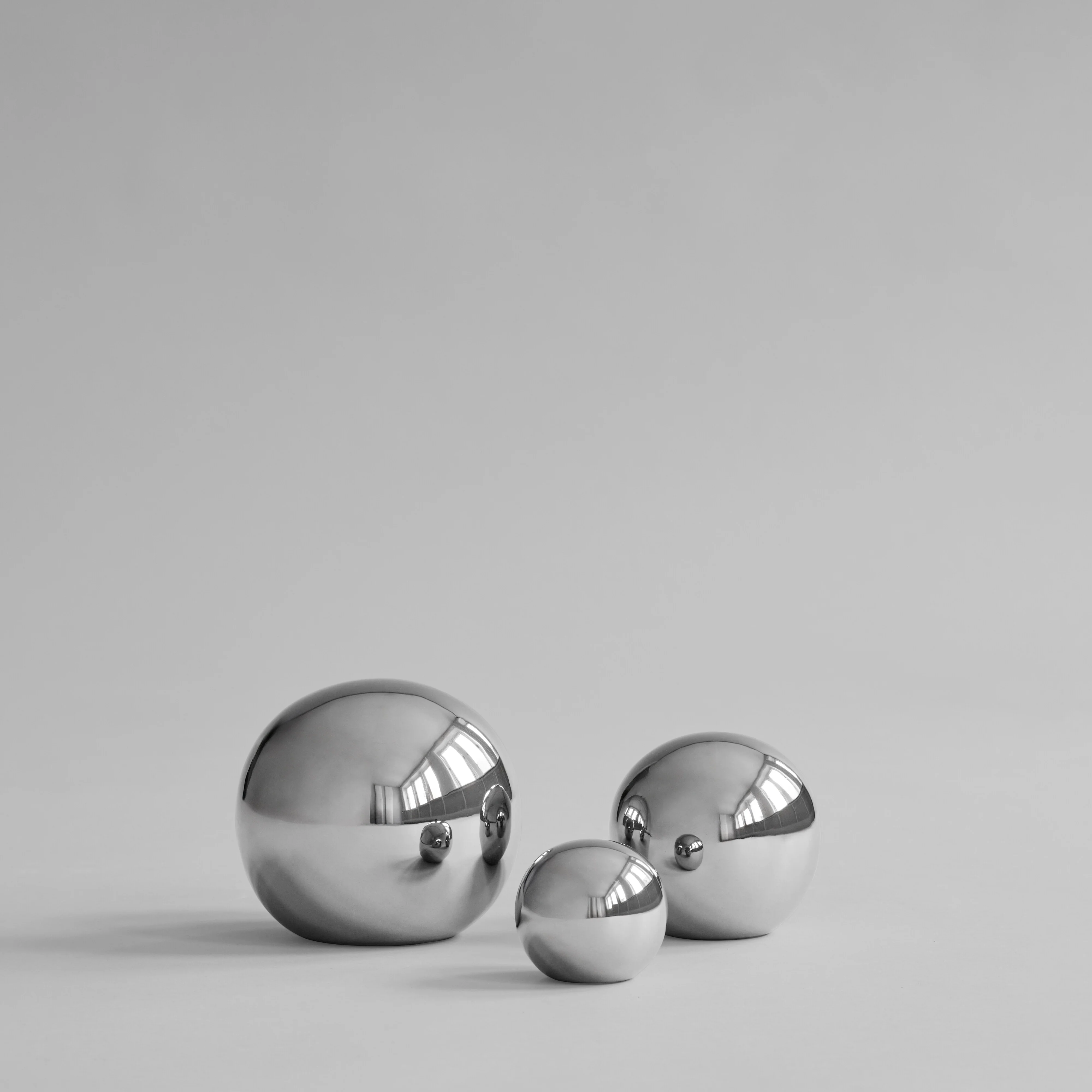 Gallery Balls, Set of 3 - Chrome - Image 9