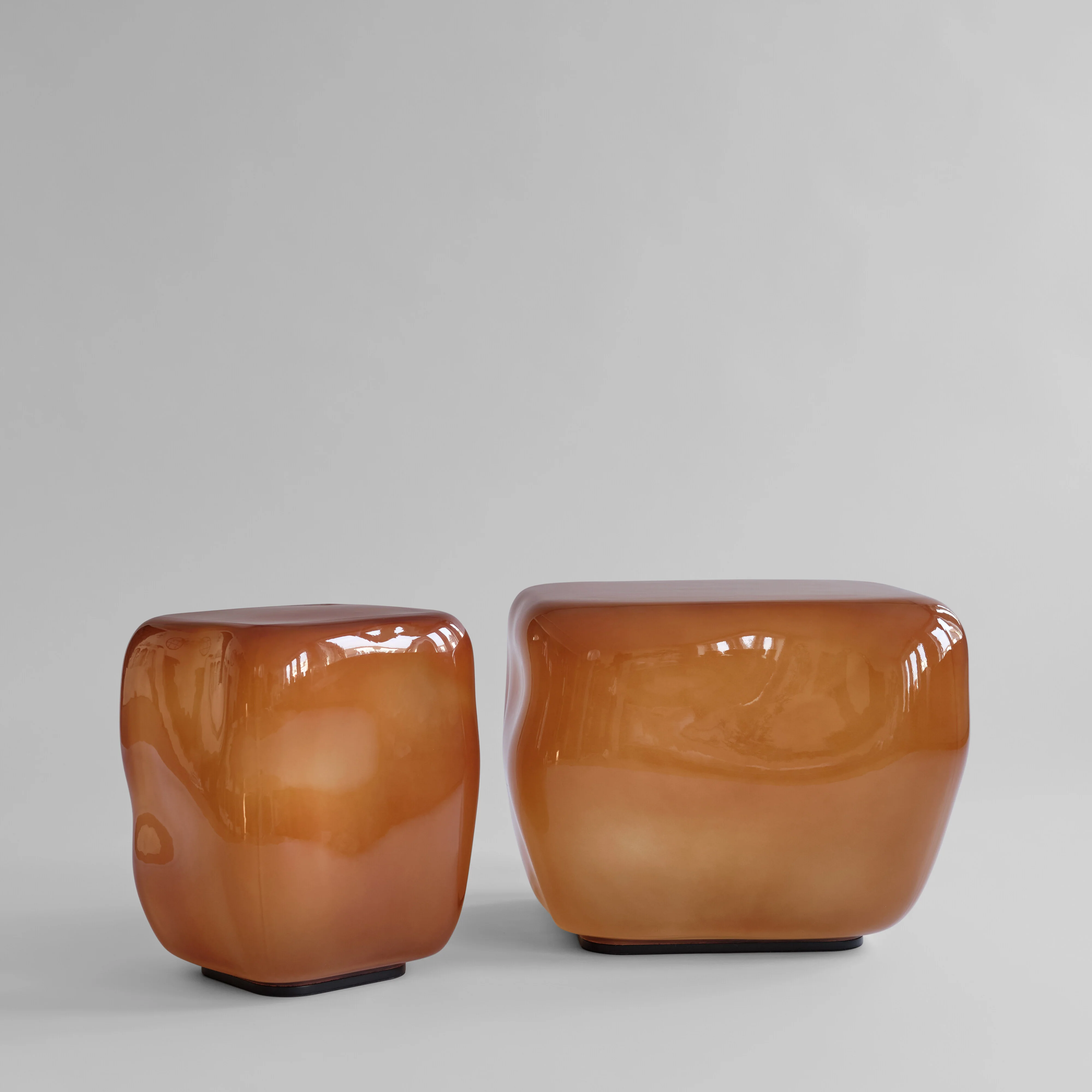 Ishi Coffee Tables, Medio - Caramel - Image 4