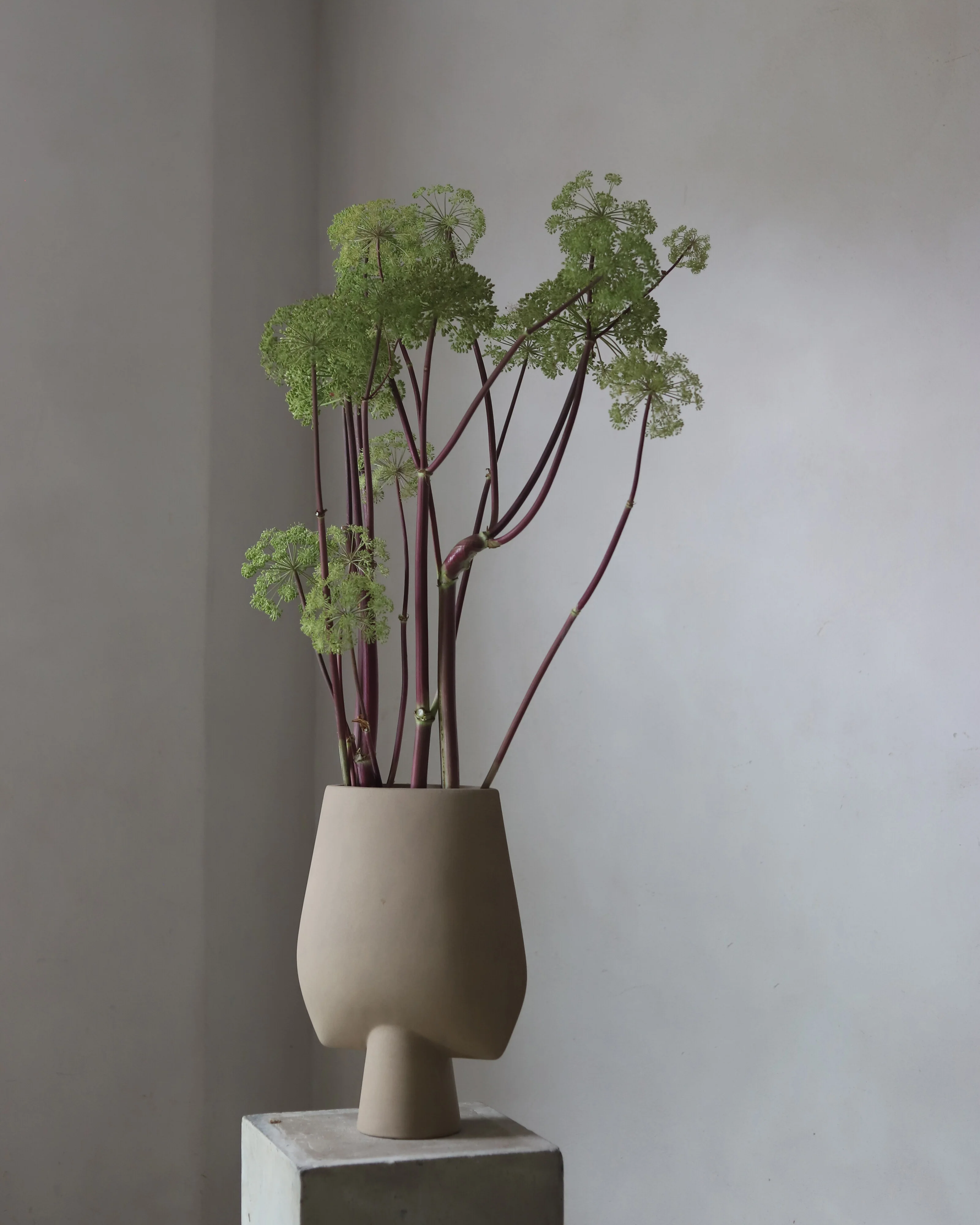 Sphere Vase Square, Big - Sand - Image 3