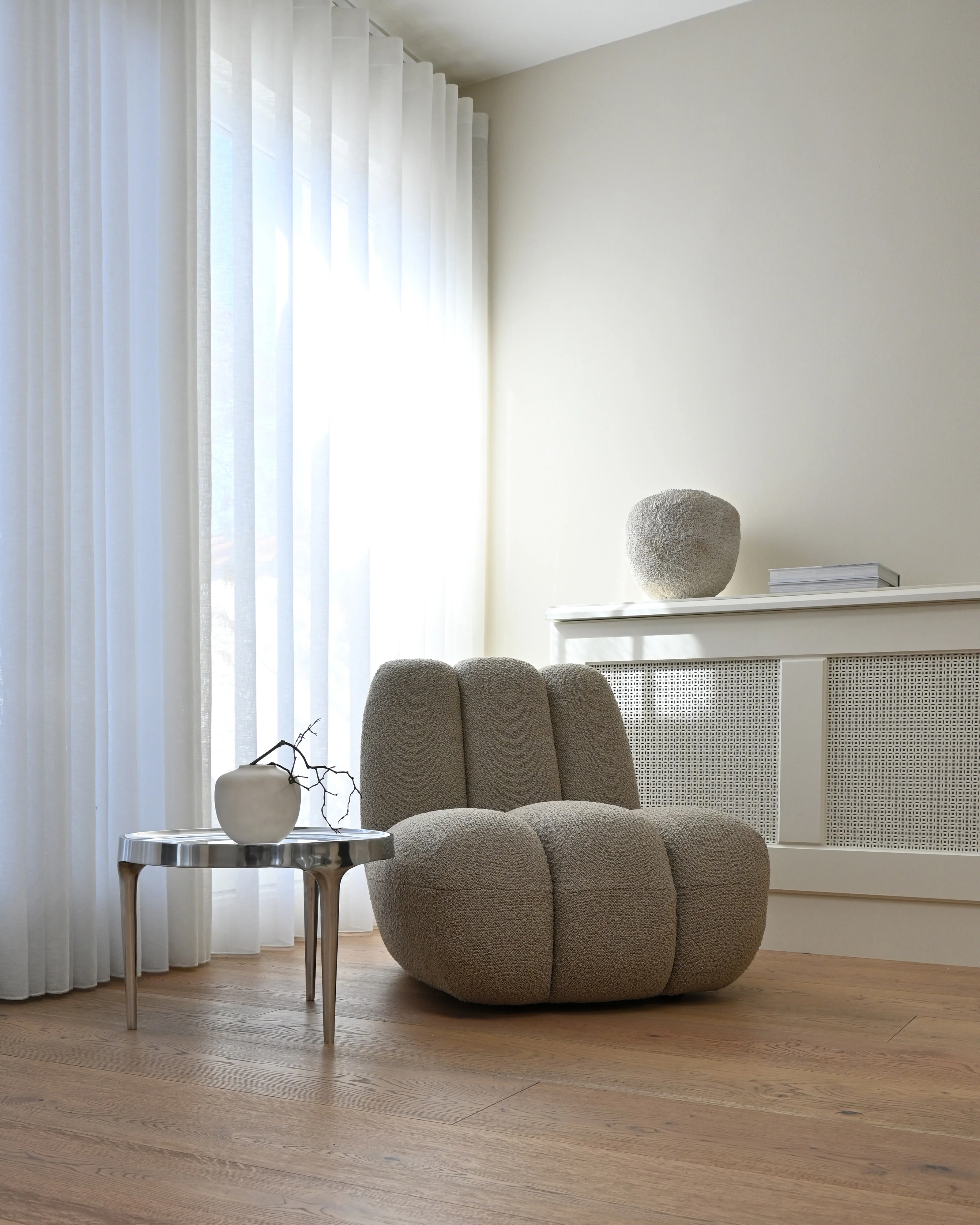 Toe Chair - Smoked Sand - Image 4