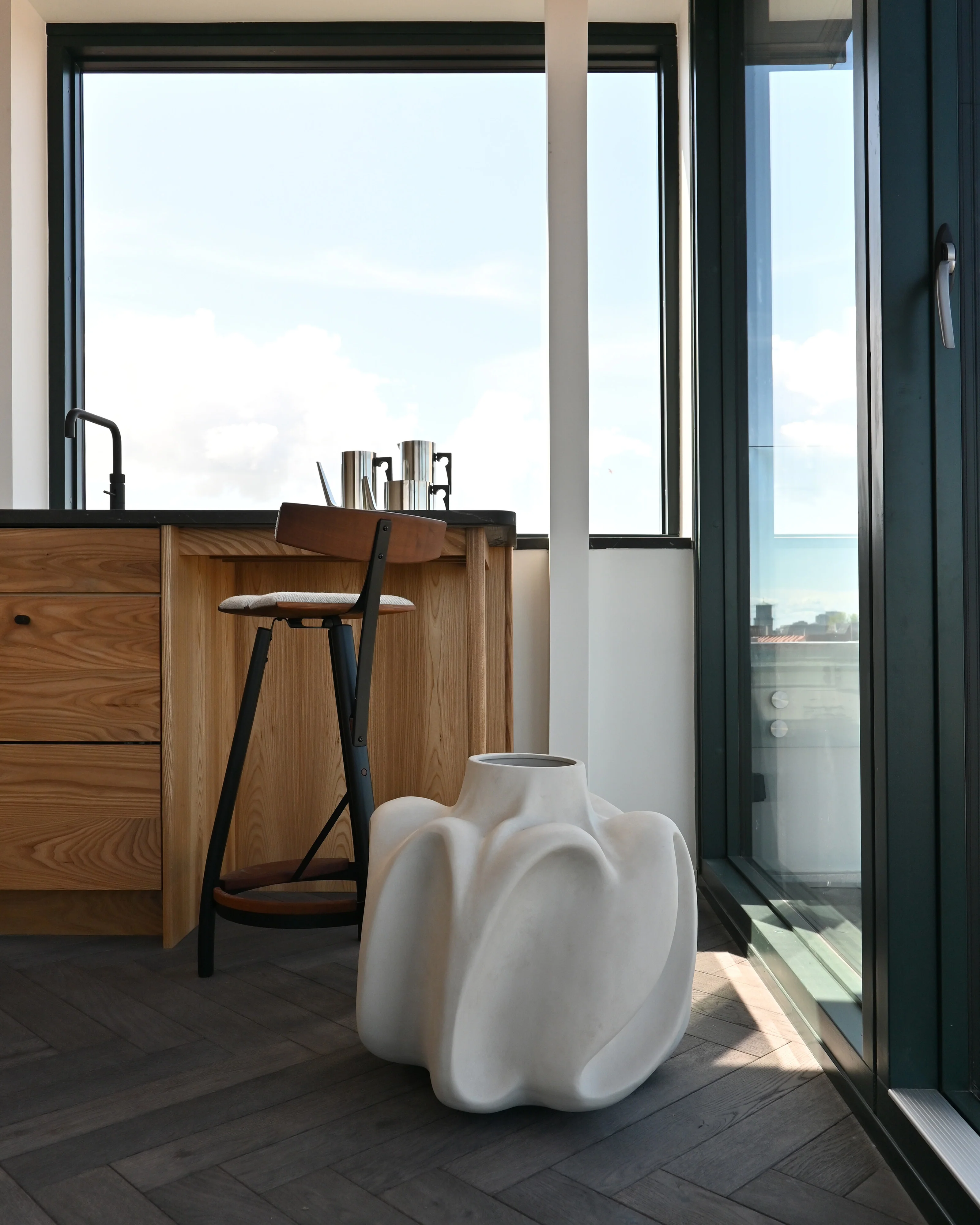 Wabi Vase, Big - Birch - Image 8